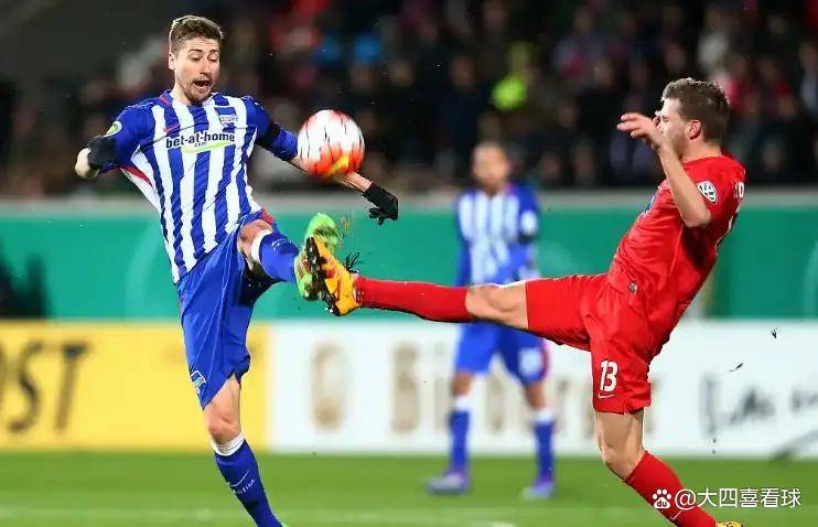 包含赛地聚焦:德国杯集结日热度飙升,奥兰多魔术回应争议,底气十足,临场指挥获称赞的词条 包含赛地聚焦:德国杯集结日热度飙升,奥兰多魔术回应争议,底气十足,临场指挥获称赞的词条